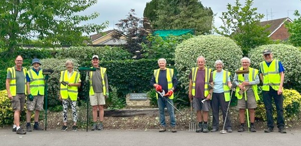 Twinning bed town tidy up